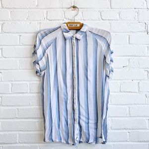 BDG | Tops | Bdg Urban Outfitters White 
